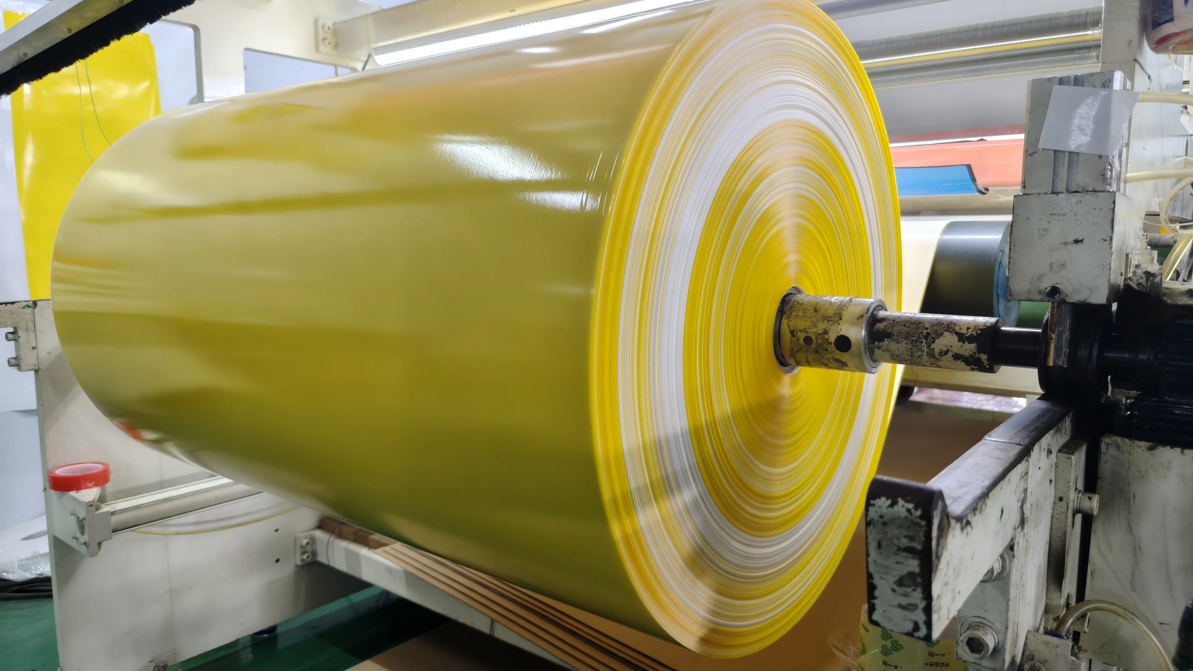 Double Sided Acrylic Foam Tape jumbo master roll ready for slitting